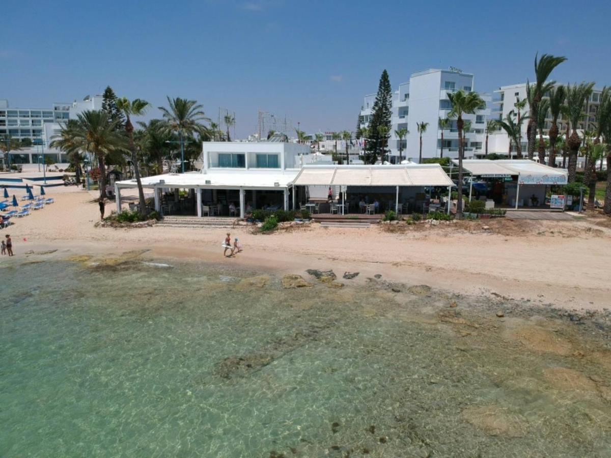 Karousos Beach Rooms Ayia Napa Exteriér fotografie